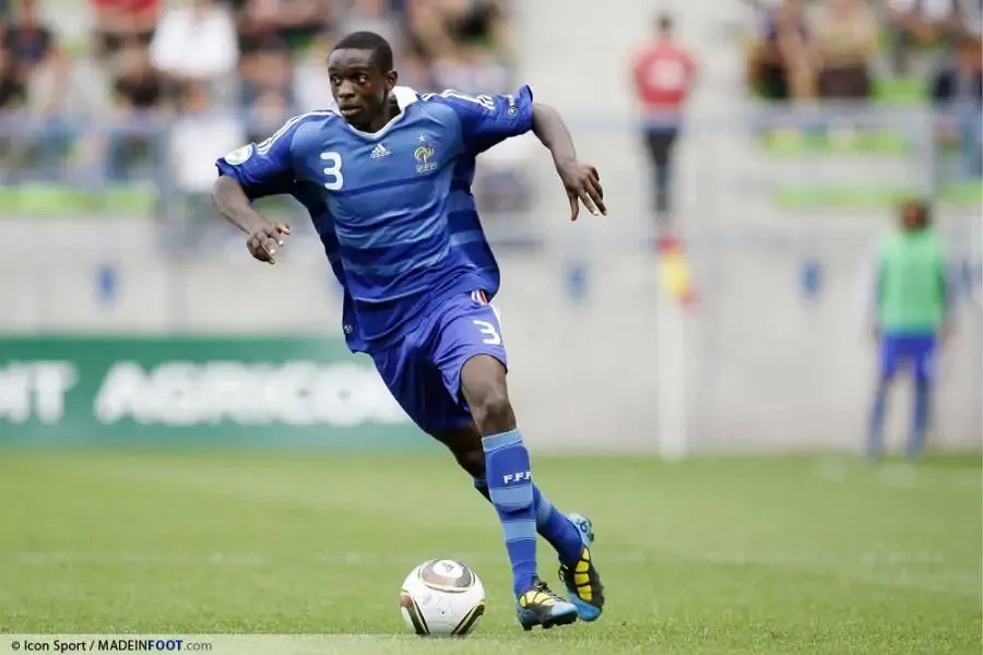 chris-mavinga-27-07-2010-france---croatie-1-2-finale-euro--19-ans-caen-20110720110856-5865