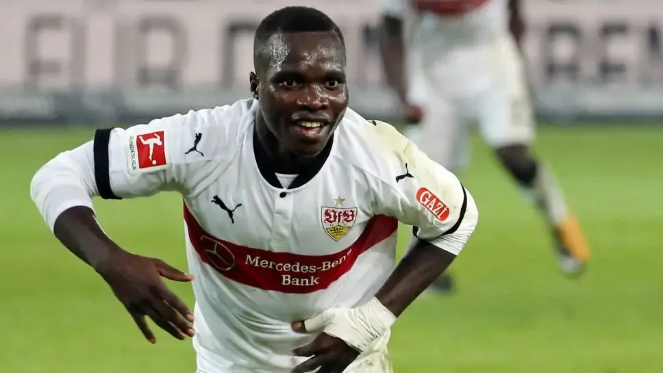 Akolo