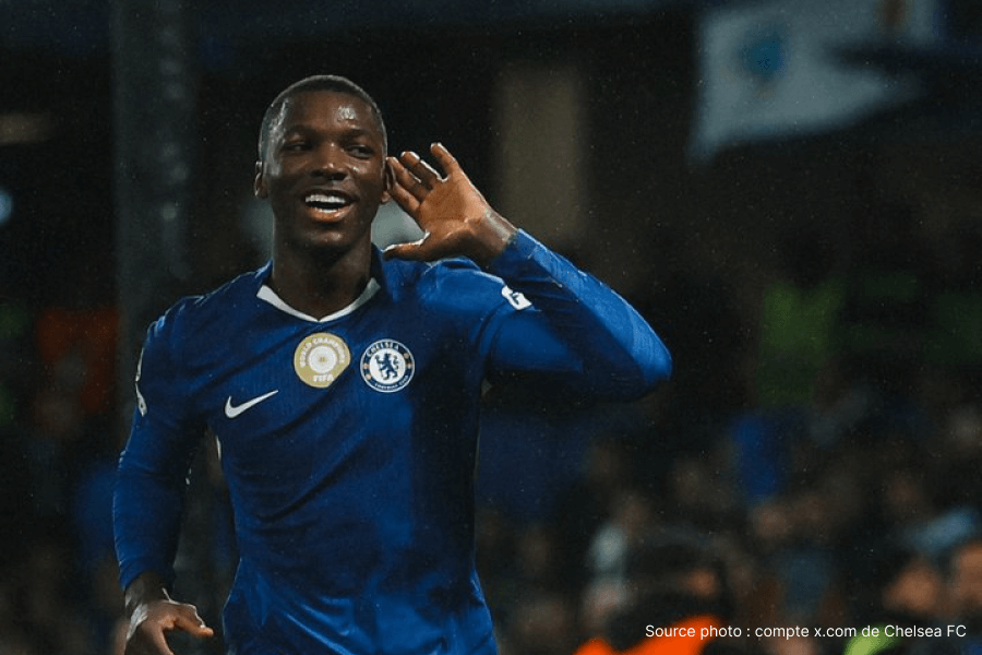 Moisés Caicedo persistence payante quatrième tentative but gagnant Chelsea Pafos