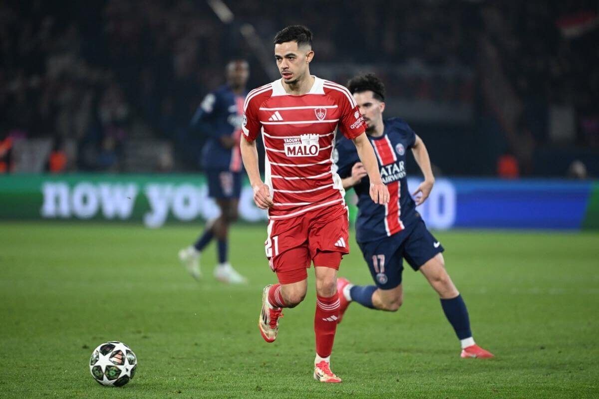 Romain Faivre : Un Départ en Prêt vers le Championnat Français Se Profile