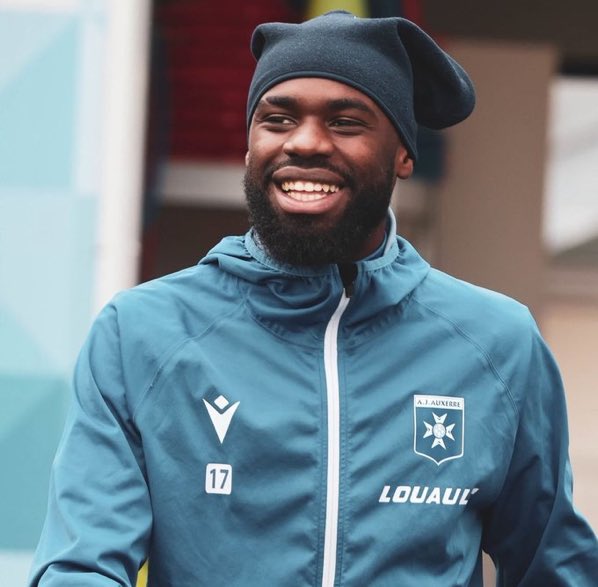 Lassine Sinayoko affole l'Angleterre