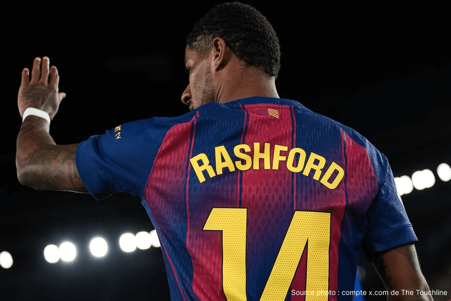 Rashford Manchester United maillot rouge Old Trafford derniers matchs adieux départ transfert fin époque nostalgie