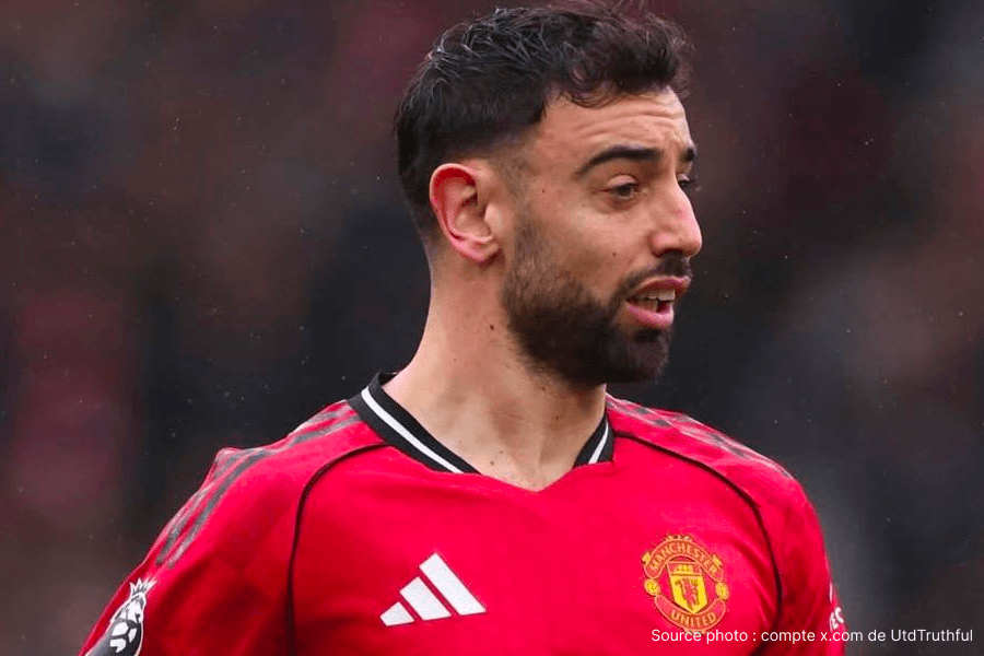 Bruno Fernandes Matheus Cunha Mbeumo Manchester United trio offensif Old Trafford