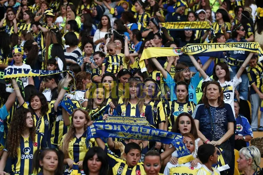 Turquie : Tisserand et Fenerbahçe joueront la Ligue des Champions
