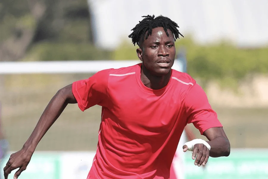 Karim Kimvuidi : Étoile Montante du Football Congolais en Israël