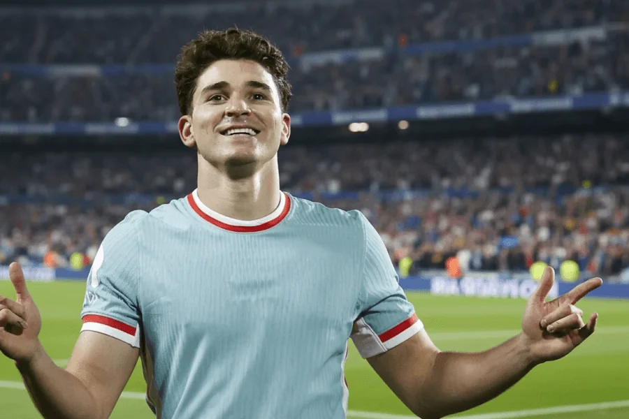 Le Barça prépare l’après-Lewandowski: Julián Álvarez ciblé