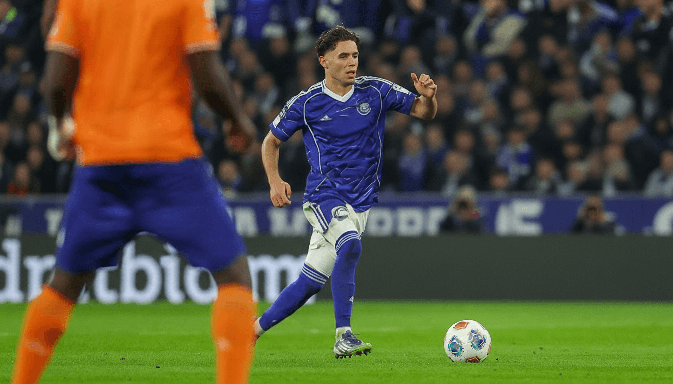 Soufiane El‑Faouzi en action pendant un match de Bundesliga 2