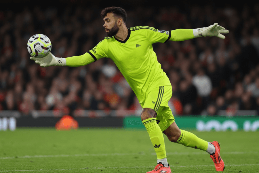 David Raya en pleine action lors d’un match d’Arsenal