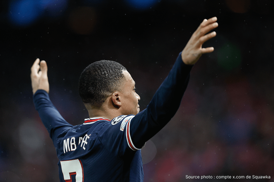 Mbappé frappe but 30e minute Benfica Ligue Champions Stade Luz Lisbonne