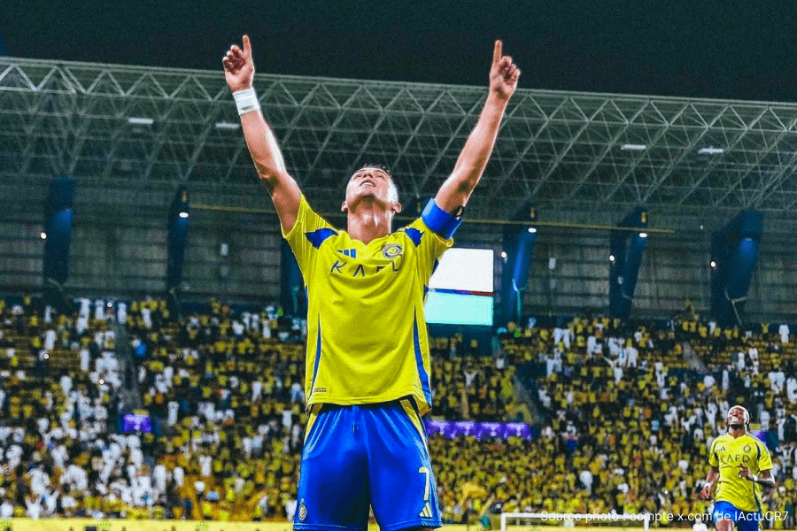 Ronaldo 25 années civiles avec un but