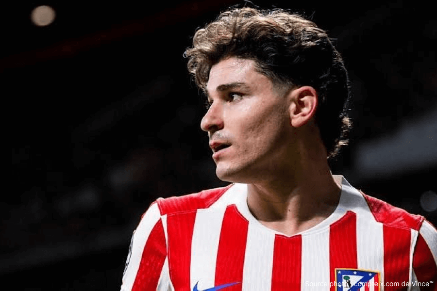 Julián Álvarez célébrant un but avec l'Atlético Madrid en Liga espagnole