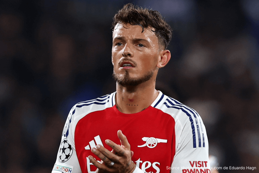 Ben White Arsenal blessure ischio-jambiers sortie terrain match Wigan Emirates