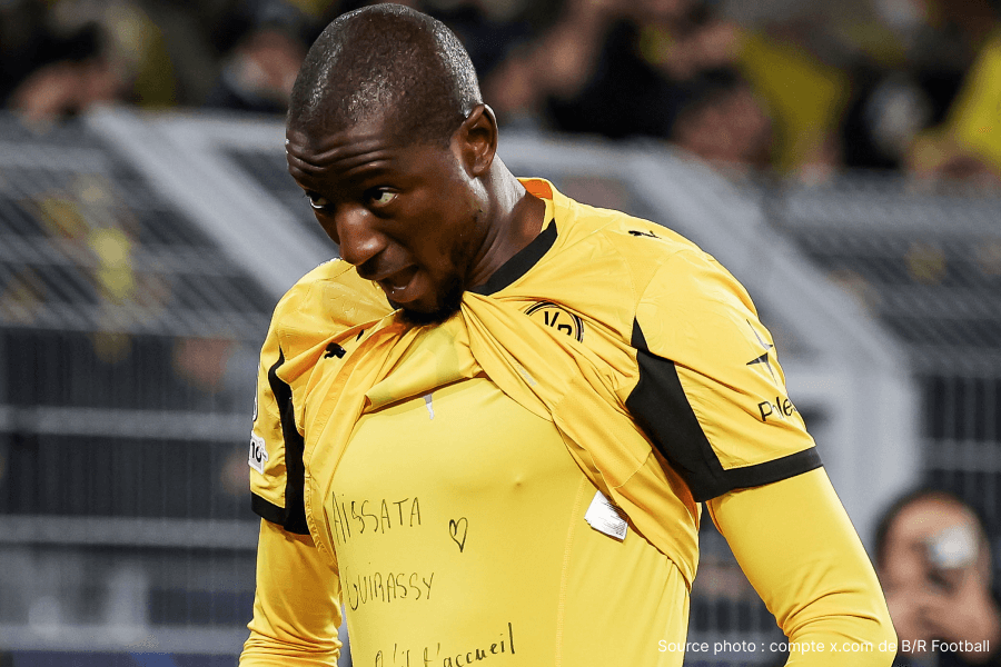 Serhou Guirassy Dortmund tête but Atalanta play-off Champions League 2026