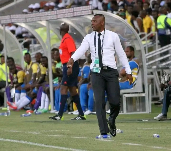 Papy Kimoto entraîneur US Maniema Union RD Congo Coupe de la CAF