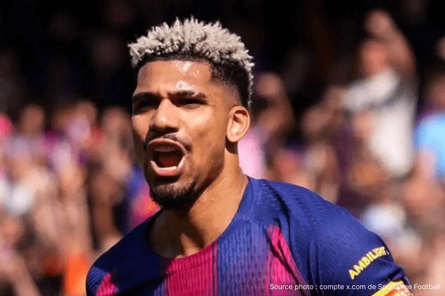 Ronald Araujo but tête corner Barcelone Rayo Vallecano Liga mars 2026