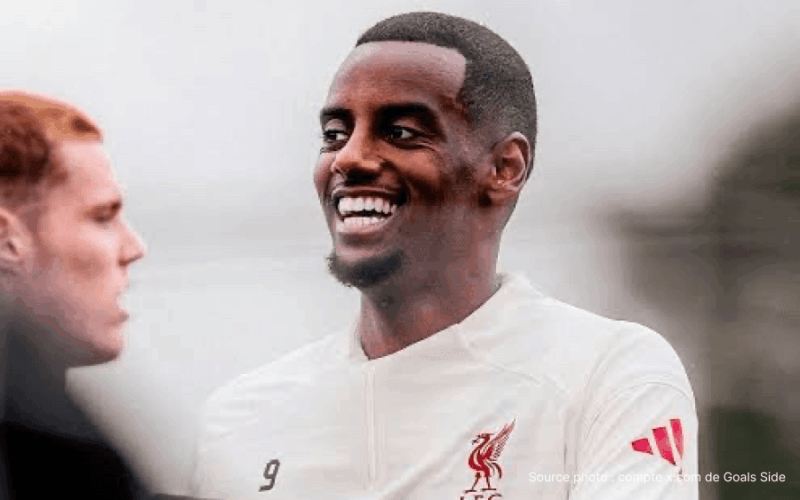 Alexander Isak barbe nouvelle retour entraînement collectif Liverpool 2 avril 2026