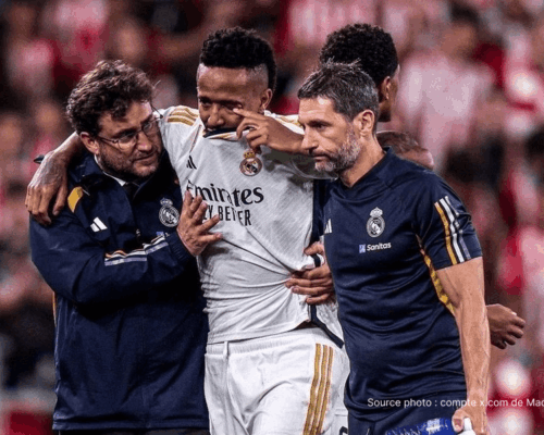 Éder Militao défenseur du Real Madrid sortant blessé contre Alavés avril 2026