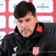 Alexander Medina entraîneur Estudiantes de La Plata avant Estudiantes Independiente Medellín 27 mai 2026 au Estadio UNO Jorge Luis Hirschi — Copa Libertadores Groupe A