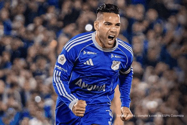 Radamel Falcao García avec le maillot de Millonarios avant Millonarios O'Higgins 26 mai 2026 – Copa Sudamericana Groupe C El Campín Bogotá