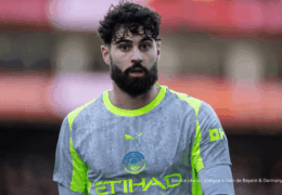 Joško Gvardiol sous le maillot de la Croatie lors du match amical contre la Slovénie à Varaždin le 7 juin 2026 — défenseur de Manchester City attendu pour une prolongation face à l'intérêt du Bayern Munich