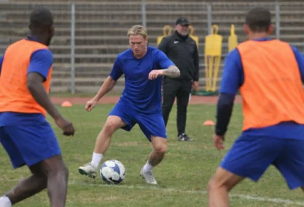 Mudryk de retour dans le groupe, Alonso valide sa présence pour le match
