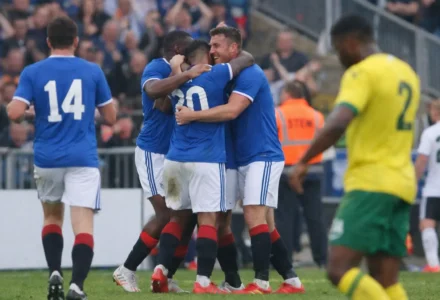 Derek McInnes sous pression après l’élimination des Rangers en Europe