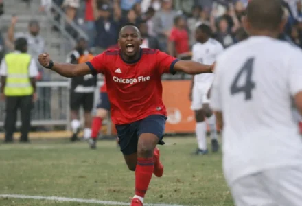 Puso Dithejane relance Chicago Fire, Lewandowski conclut le travail