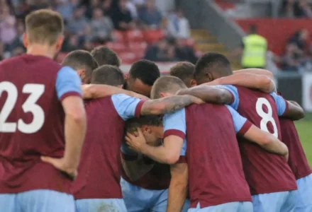 Burnley éliminé de la Carabao Cup, sans Lyle Foster dans le groupe