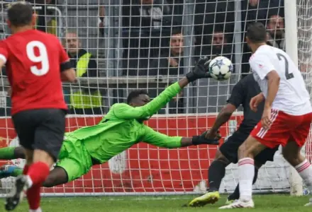 Bayern Munich: Baba Camara, le jeune gardien sénégalais qui attire déjà l’attention