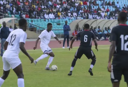 Ketjijere met en garde African Stars avant le choc face à Orlando Pirates