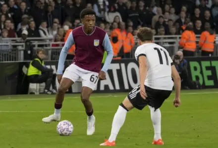 Johan Manzambi débloque son compteur avec Aston Villa
