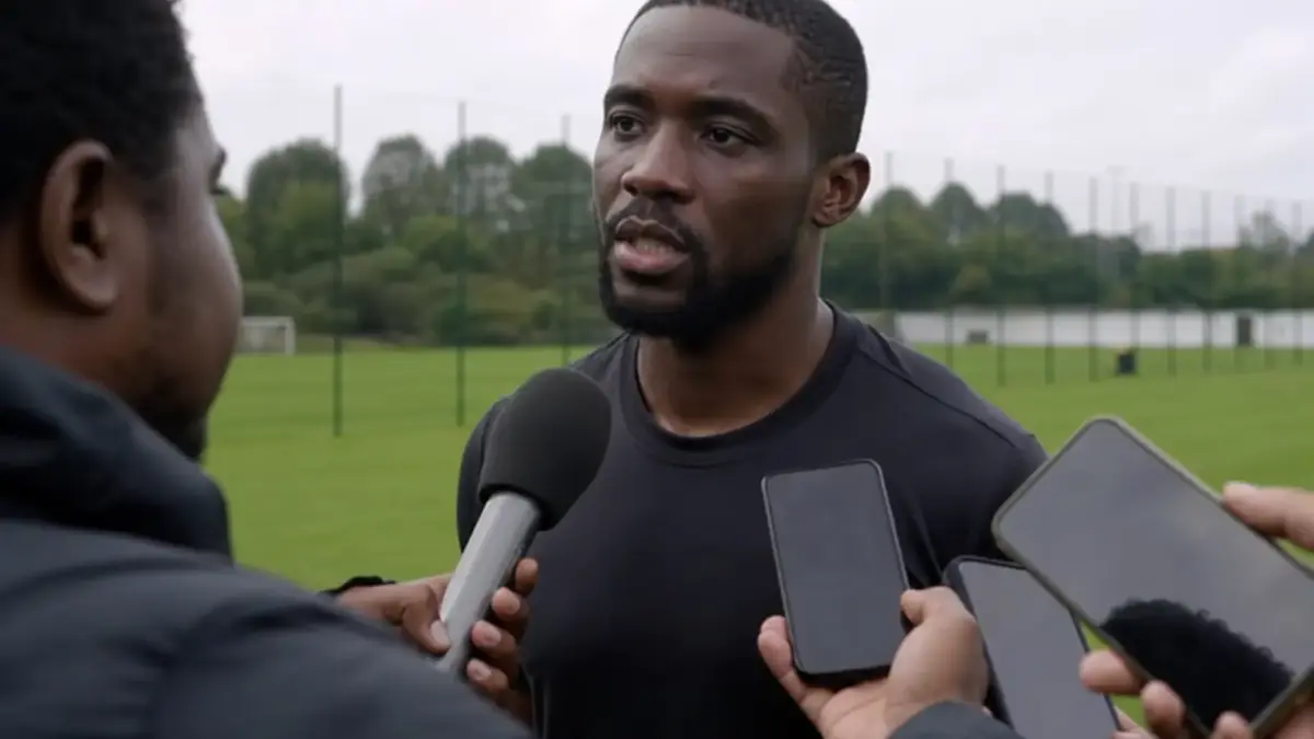 Chibuike Nwaiwu attire l’attention de Fulham et Crystal Palace