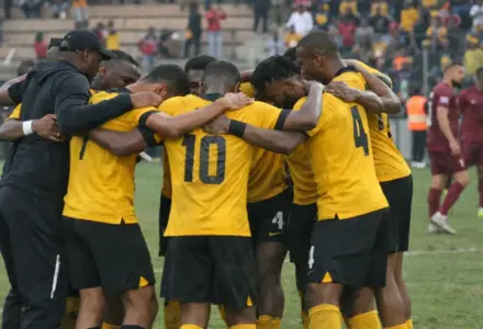 Khanye tacle Da Cruz après le nul des Kaizer Chiefs face à Stellenbosch
