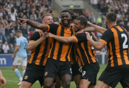 Semi Ajayi lance idéalement la saison de Hull City en Premier League