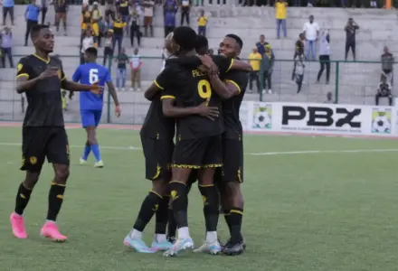 Young Africans prend une sérieuse option après un large succès contre CCFA
