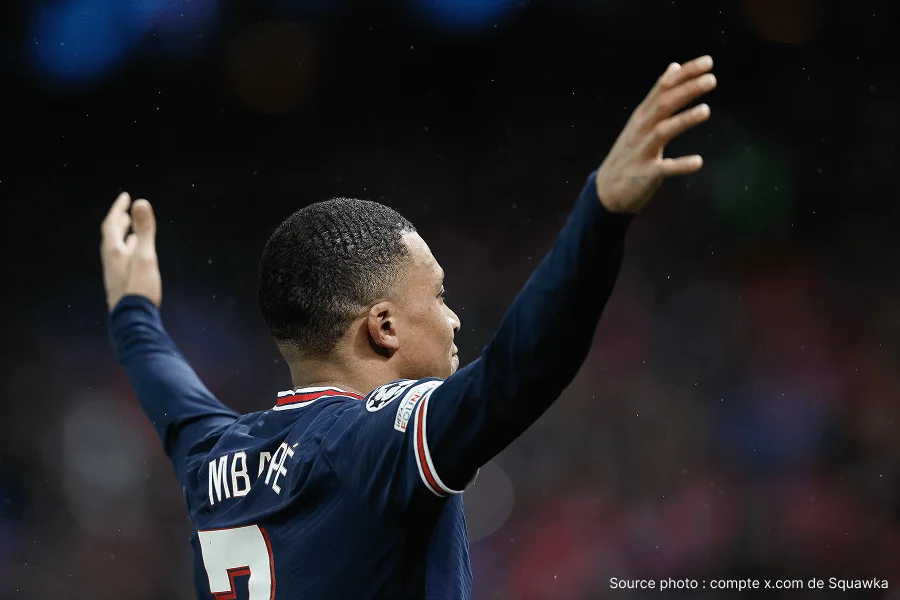 Mbappé frappe but 30e minute Benfica Ligue Champions Stade Luz Lisbonne