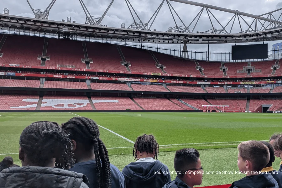 Emirates Stadium Arsenal supporters Premier League soirée match décisif