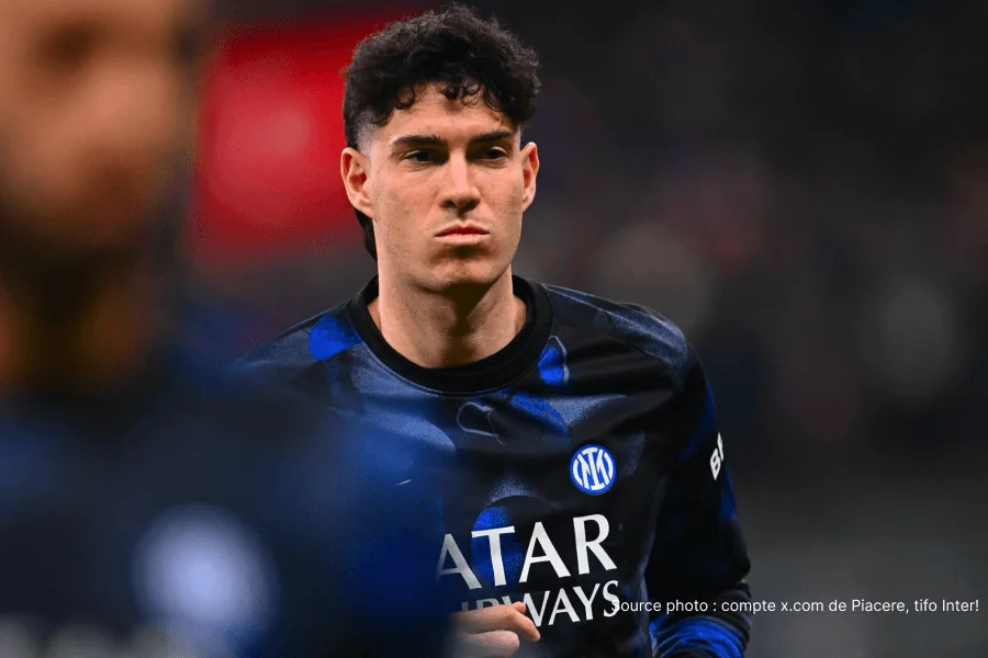 Alessandro Bastoni expulsion carton rouge barrage Mondial 2026 Bosnie Zenica 41e minute