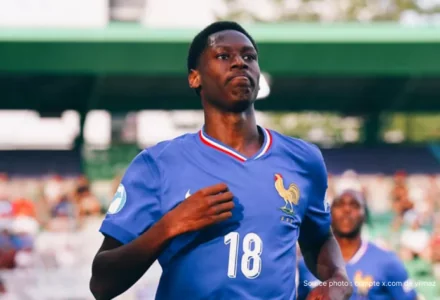 Djaoui Cissé : Leeds et Aston Villa se battent pour le joyau de Rennes