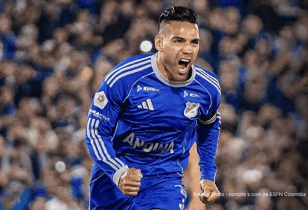 Radamel Falcao García avec le maillot de Millonarios avant Millonarios O'Higgins 26 mai 2026 – Copa Sudamericana Groupe C El Campín Bogotá