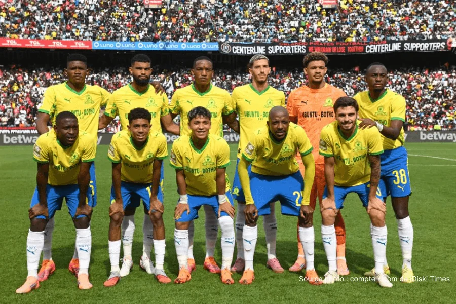 Mamelodi Sundowns joueurs entraînement Premier Soccer League Afrique du Sud