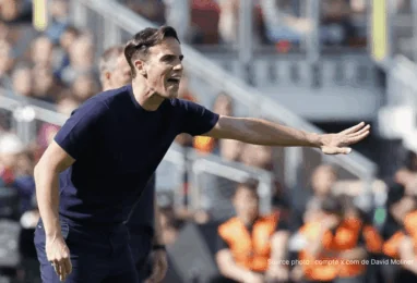 Iñigo Pérez entraîneur du Rayo Vallecano avant Rayo Vallecano Gérone Liga 11 mai 2026 au Campo de Vallecas Madrid