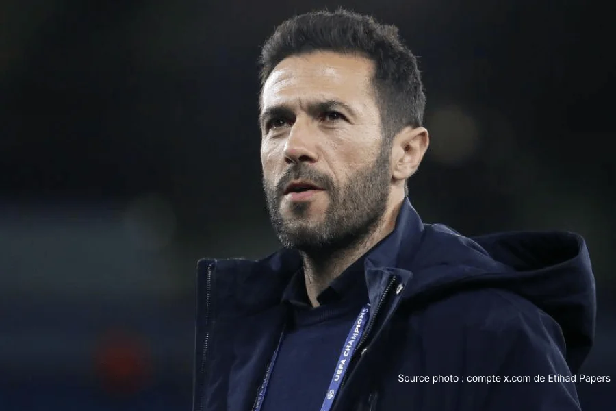 Hugo Viana directeur sportif de Manchester City à l'Etihad Stadium en juin 2026 — la prolongation Gvardiol Manchester City face au Bayern Munich classée priorité de mercato