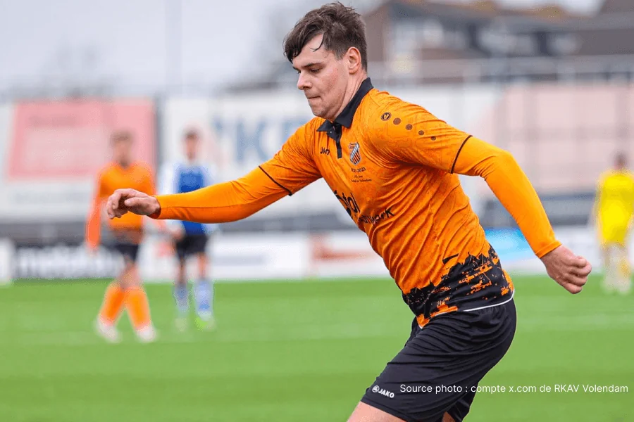 Kras Stadion FC Volendam Pays-Bas – enceinte de 6 984 places où Kader Koné disputera ses premiers matchs professionnels en Eerste Divisie 2026/27