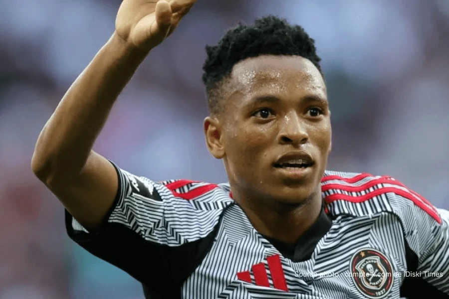 Relebohile Mofokeng Orlando Pirates candidat au onze de départ Bafana Bafana contre la Tchéquie 18 juin 2026